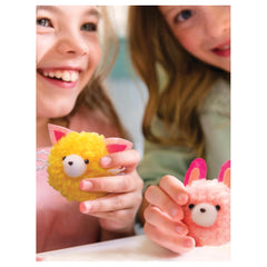 4M - KidzMaker - Crea il tuo Pom Pom - Arts & Crafts - 5+ - 4M04760