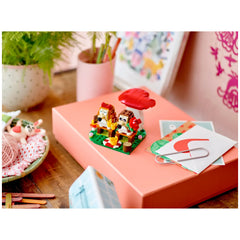 Lego - Seasonal - Hedgehog Picnic Date - Construction Set Toys