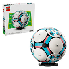LEGO - Set di Costruzione - Palla da Calcio - 10 anni - Collezionabile a Grandezza Naturale