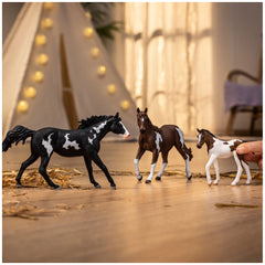 Schleich - Horse Club - Cavalla Paint Horse - Action e Figure da Gioco - 14901