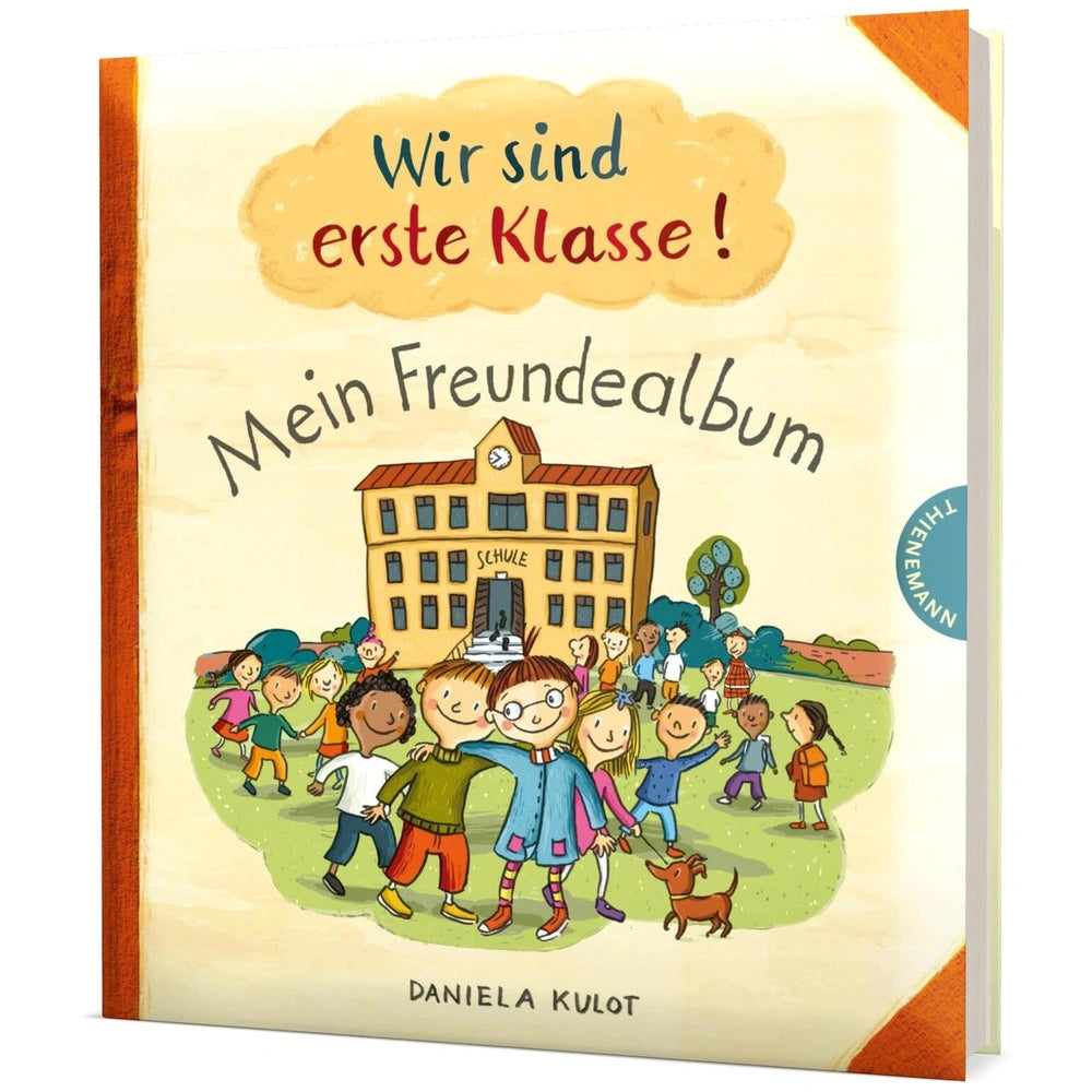CARLSEN educational toy album features a glossy title on a matte beige cover, with children playing near a red-roofed school.