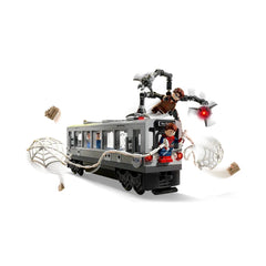 LEGO - Spider-Man contro Doc Ock nella scena del treno della metropolitana - Action e figure da collezione