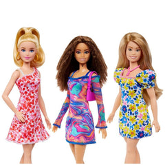 Mattel - Set di Giocattoli e Figure di Barbie Fashionista