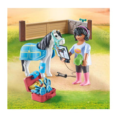 Playmobil Horses Of Waterfall Horse Therapist - 71497