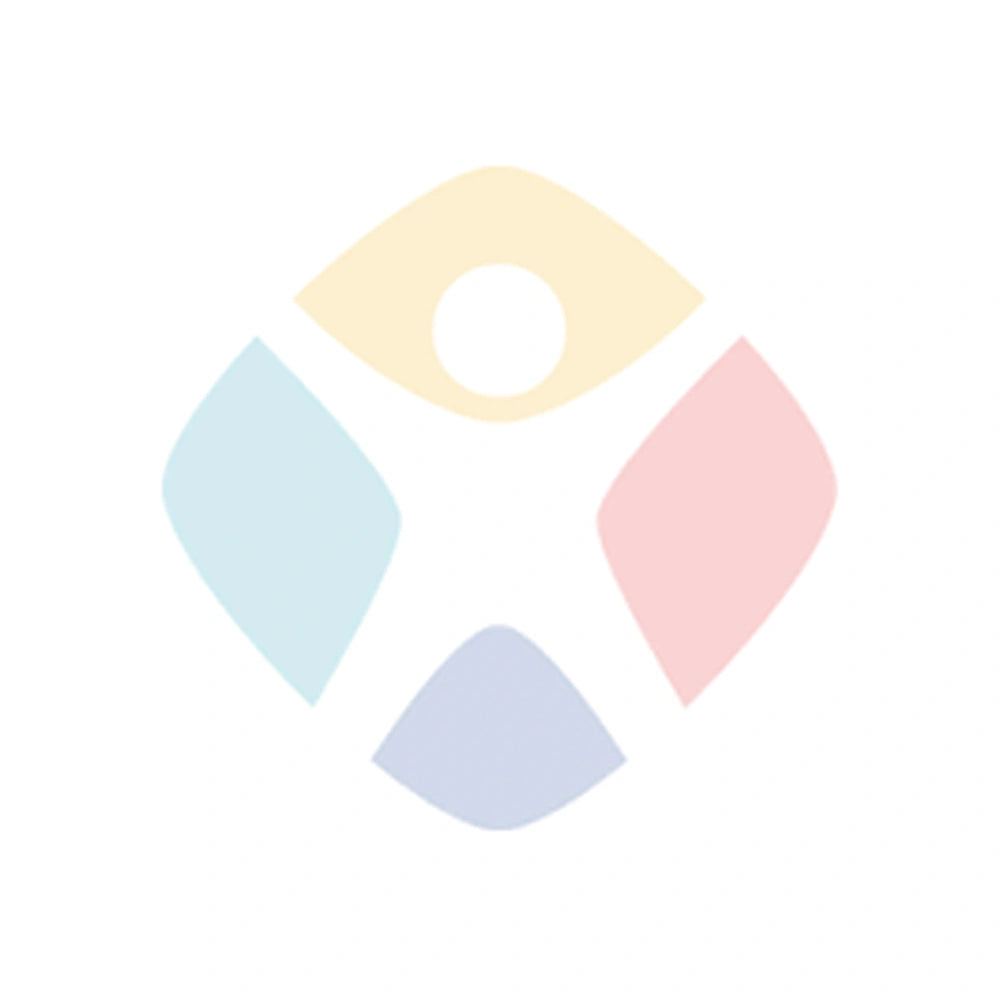 Smart Games IQ Gears features a colorful, symmetrical design of four triangles and a central circle on a white background.